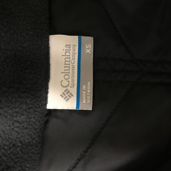 COLUMBIA -WOMEN'S XS - BLACK QUILTED FULL ZIP POLYESTER VEST - Picture 7 of 8